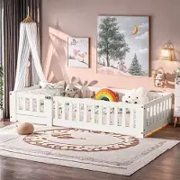 INONEFT Kinderbett 120x200 cm Bodenbett mit Lattenrost und Rausfallschutz, Massives Montessori Bett aus Holz Kiefer, Weiß Einzelbett, ohne Matratze