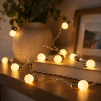 SURIGHT Festliche Lichterketten – Feenlichter – Batteriebetrieben – Milchglaslampen – 10 warme, weiße LEDs – 1,5 Meter