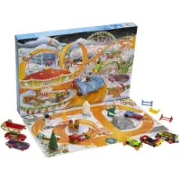 Hot Wheels Adventskalender 8 Spielzeugautos mit Feiertagsmotiven und diversem Zubehör mit Spielmatte Geschenk und Spielzeug für Kinder ab 3 Jahren HCW15 Version 2