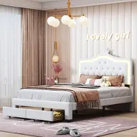 Moonbite Bett mit Stauraum 140x200 cm – weißes Muschel-Kopfteil mit Krone und LED, Holz-Lattenrost, Samt, Weiß