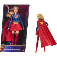 Barbie Signature DC Supergirl-Modepuppe, Superheldenkostüm mit Cape, Modepuppe, Weiblich, 6 Jahr(e), Junge/Mädchen, 330 mm, Mehrfarbig
