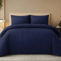 Merkloos Komplettbettwäsche aus Mikrofaser in Marineblau, bestehend aus einem Bettbezug (230 x 220 cm) und zwei Kopfkissenbezügen (50 x 80 cm)