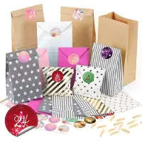 Merkloos Adventskalender zum Befüllen Adventskalender Tüten - Papiertüten - 26 Stück - Zahlenaufkleber - Holzklammern