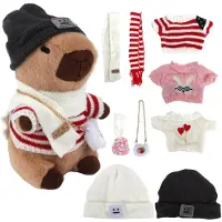 Merkloos Kapybara-Plüschtier – Kuscheltier mit Kleidung – 8 Accessoires – 23 cm