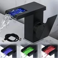 Dripio LED-Wasserfallhahn, schwarz, 3 Farben, Einhebelmischbatterie, 60 cm Schläuche